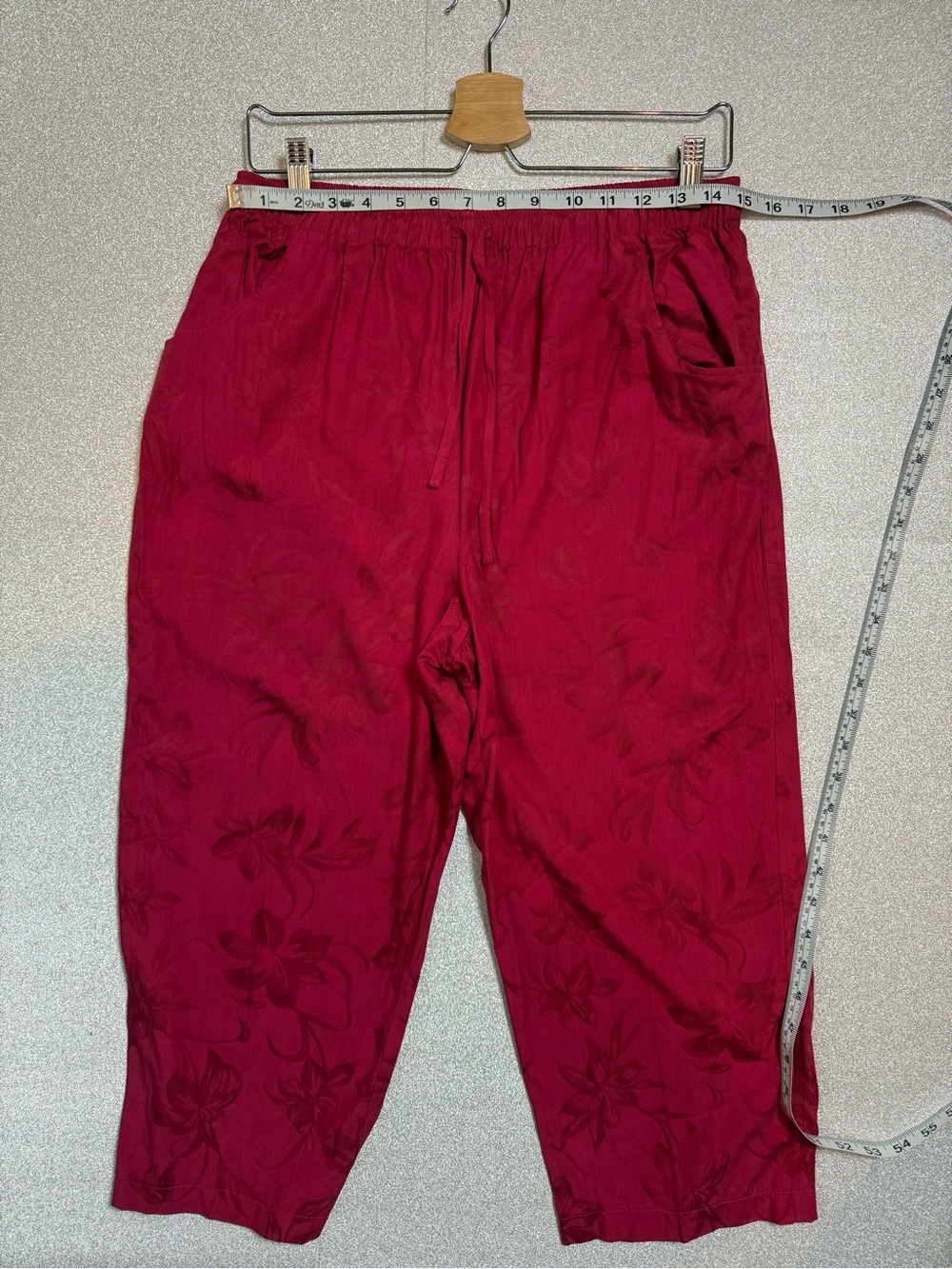 Short-Sleeve Two-Piece Pajama Set in Raspberry - Picture 6 of 8